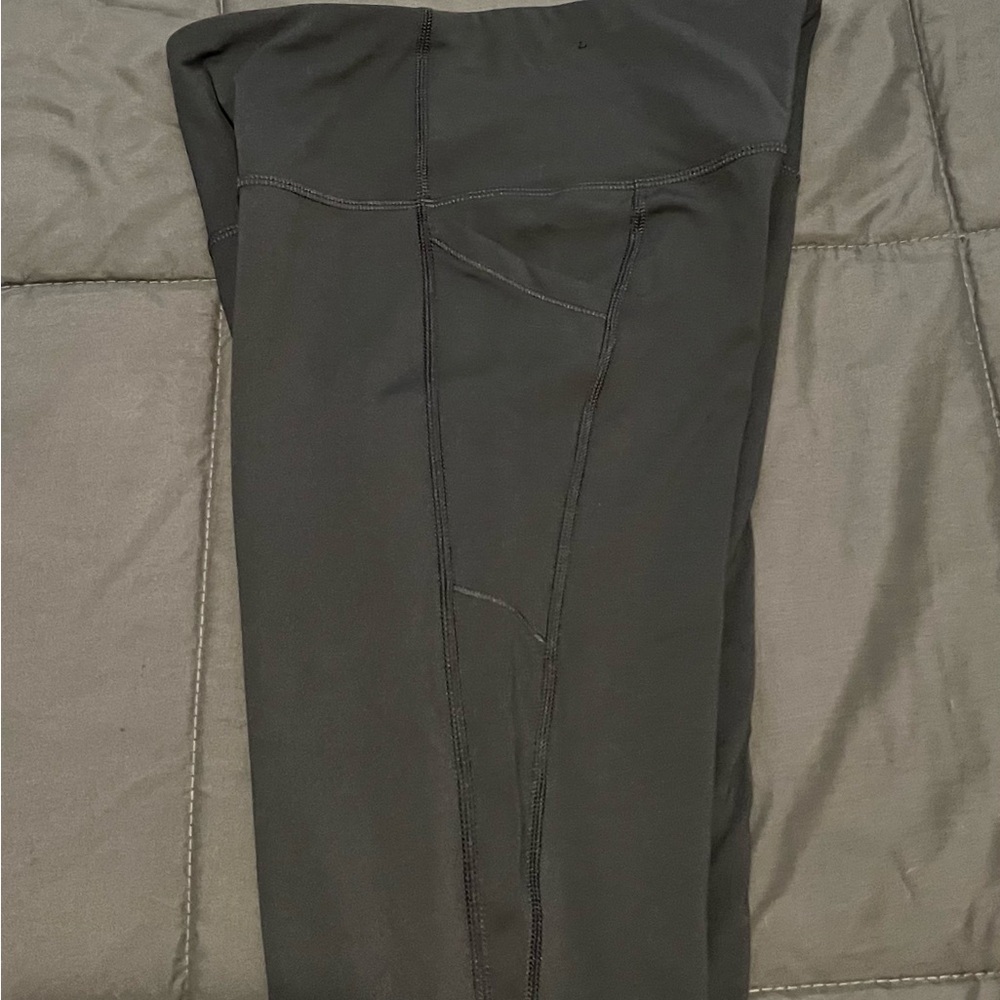 DSG Women’s Momentum 7/8 Length Leggings Bundle of 2 Dark Grey & Black, NWOTs  S - Picture 3 of 10